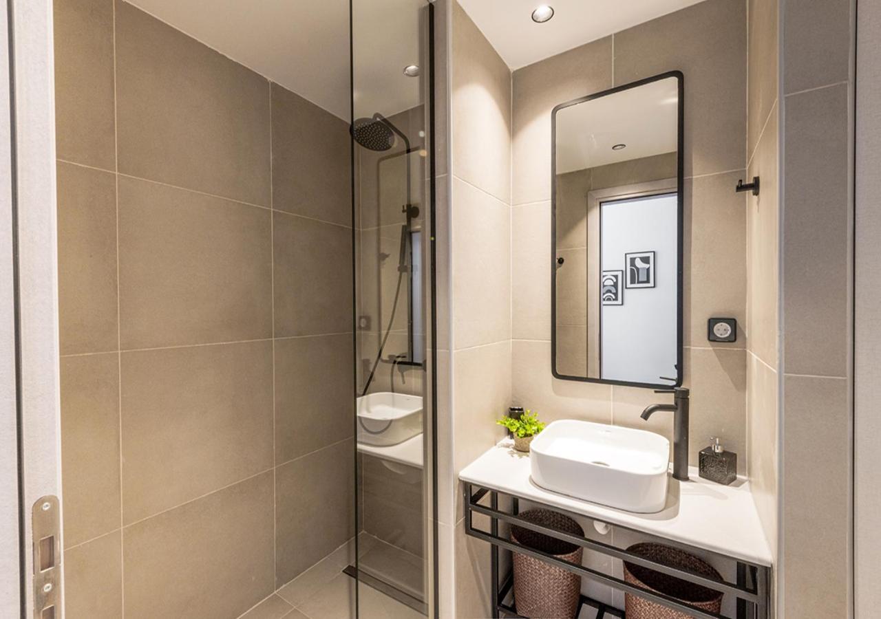 Noemie Apartments Gerani  Bagian luar foto